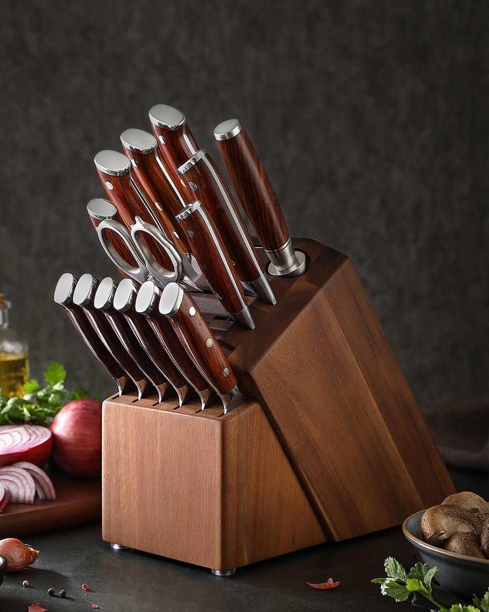 The Master Chef's 15-Piece Damascus Steel Knife Set