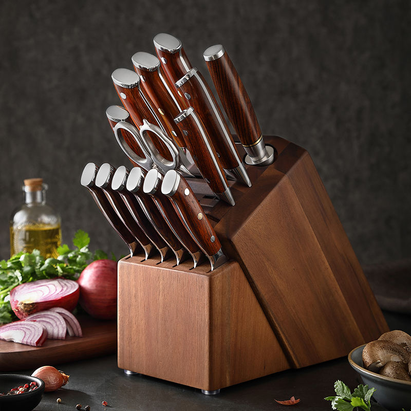 The Master Chef's 15-Piece Damascus Steel Knife Set